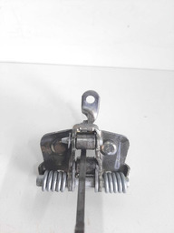 LIMITADOR PORTA DIANTEIRA DIREITA RENAULT OROCH 2022 A 2024