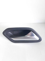 Maçaneta Interna Dianteira Traseira Direita Oroch 2023 