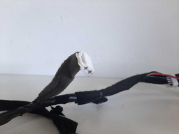 CHICOTE PORTA TRASEIRA DIREITA RENAULT OROCH 2022 2023 2024