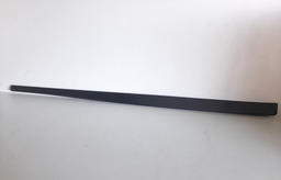 FRISO SOLEIRA LADO ESQUERDO RENAULT OROCH 2022 A 24 DETALHE