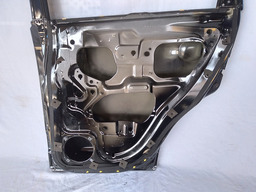 PORTA TRASEIRA DIREITA CAPTIVA 2008 2009 A 2017