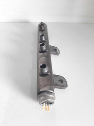 FLAUTA INJETORA DIREITA DISCOVERY 4 3.0 DIESEL V6 2012 A 16