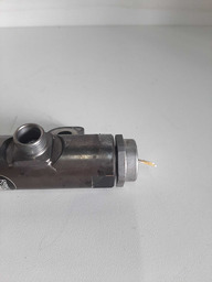 FLAUTA INJETORA DIREITA DISCOVERY 4 3.0 DIESEL V6 2012 A 16