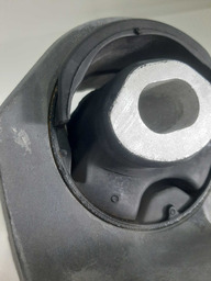 SUPORTE COXIM CAMBIO DISCOVERY 4 3.0 2012 A 16 PEQ DETALHE