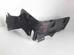 ACABAMENTO DIREITO CX BATERIA DISCOVERY 4 3.0 2012 DETALHE