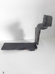 ACABAMENTO DIREITO CX BATERIA DISCOVERY 4 3.0 2012 DETALHE