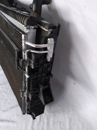 KIT RADIADOR LAND ROVER DISCOVERY 4 3.0 DIESEL 2012 A 2016