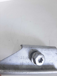 SUPORTE TRAVA BATERIA RENAULT OROCH 1.3 2022 2023 24 83100R