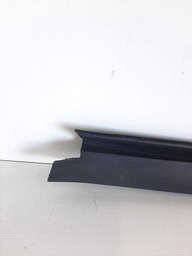 PESTANA INTERNA PORTA TRASEIRA ESQUERDA OROCH 2022 2023 24