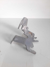 SUPORTE TRASEIRO ESQUERDO RENAULT OROCH 1.3 2022 2023 2024