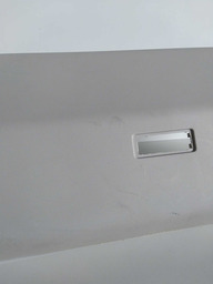 ACABAMENTO COLUNA CENTRAL TETO DISCOVERY 4 2012 DETALHE USO