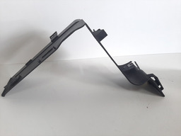 ACABAMENTO ESQUERDO CAIXA BATERIA DISCOVERY 4 2012 DETALHE