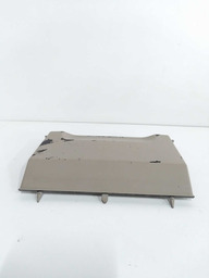 TAMPA APOIO BRAÇO CONSOLE DISCOVERY 4 2012 A 2016 DETALHE