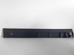 FRISO PORTA DIANTEIRA DIREITA DISCOVERY 4 2012 A 16 DETALHE