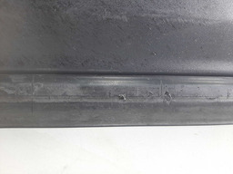 FRISO PORTA DIANTEIRA DIREITA DISCOVERY 4 2012 A 16 DETALHE