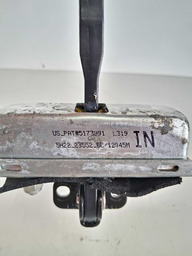 LIMITADOR PORTA TRASEIRO DIREITO DISCOVERY 4 2012 A 2016 