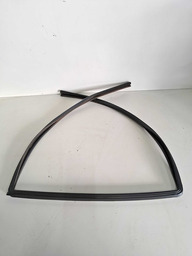 Borracha Vidro Traseiro Direito Discovery 4 2012 A 16