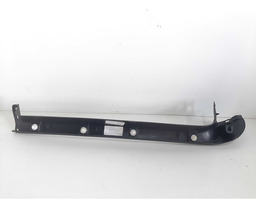 ACABAMENTO DIREITO TAMPA TRASEIRA  DISCOVERY 4 2012 A 2016