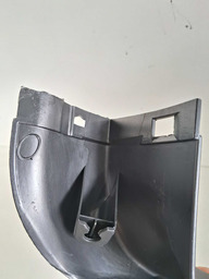 ACABAMENTO ESQUERDO TAMPA TRASEIRA DISCOVERY 4 2012 A 2016 