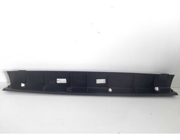 ACABAMENTO CENTRAL TAMPA TRASEIRA DISCOVERY 4 2012 A 2016