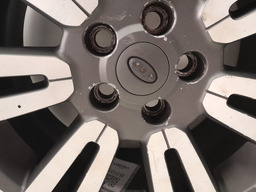 RODA DISCOVERY 4 3.0 SPORT ARO 19 TALA 8 2012 A 2016 DETALHE