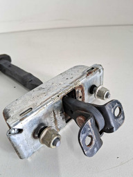 LIMITADOR PORTA DIANTEIRA ESQUERDA DISCOVERY 4 2012 A 2016 