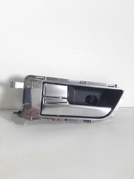 MAÇANETA INTERNA TRASEIRA ESQUERDA DISCOVERY 4 2012 A 2016