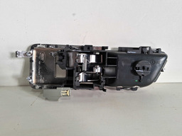 MAÇANETA INTERNA DIANTEIRA DIREITA DISCOVERY 4 2012 A 2016