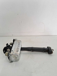 LIMITADOR PORTA TRASEIRA ESQUERDA DISCOVERY 4 2012 A 2016