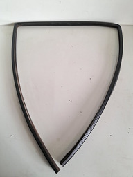 BORRACHA VIDRO PORTA TRAS DIREITA DISCOVERY 4 2012 DETALHE