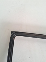 BORRACHA VIDRO PORTA TRAS DIREITA DISCOVERY 4 2012 DETALHE