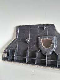 FORRO DIREITO PORTA MALAS LAND ROVER DISCOVERY 4 2012 A 16