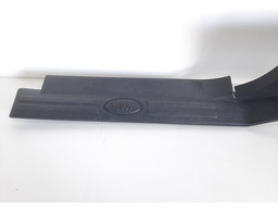 SOLEIRA ESQUERDA DISCOVERY 4 2012 A 2016 DETALHE USO