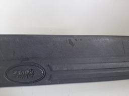 SOLEIRA ESQUERDA DISCOVERY 4 2012 A 2016 DETALHE USO