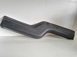 Acabamento Tampa Traseira Discovery 4 2012 A 16 Detalhe Uso