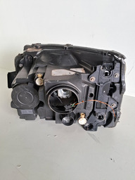 FAROL DIREITO DISCOVERY 4 2014 A 2016 RETIRADA PEÇAS