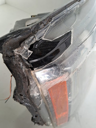 FAROL DIREITO DISCOVERY 4 2014 A 2016 RETIRADA PEÇAS