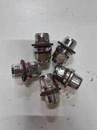 KIT PARAFUSO RODA LAND ROVER DISCOVERY 4 3.0 4X4 2012 A 2016