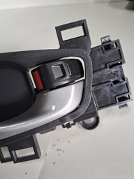 MAÇANETA INTERNA DIANTEIRA DIREITA HONDA CIVIC 2017 A 2021