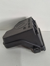 TAMPA CAIXA FUZIVEL HONDA CIVIC G10 2017 A 2021 DETALHE 