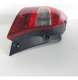 LANTERNA ESQUERDA FORD KA HATCH 2017 A 21 PEQ DETALHE LENTE