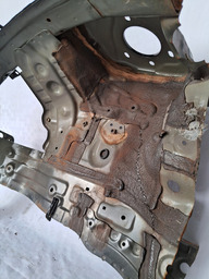 PONTA LONGARINA ESQUERDA HONDA CIVIC G10 2017 A 2021 DETALHE