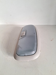 LUZ CORTESIA FORD KA 2015 A 2021 DETALHE 