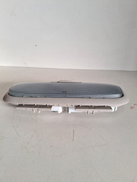 LUZ CORTESIA FORD KA 2015 A 2021 DETALHE 