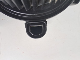 MOTOR VENTILADOR AR FRONTAL FORD KA 2015 A 2021 