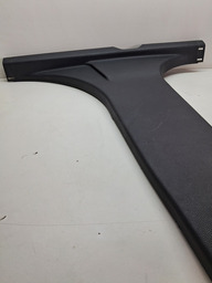 ACABAMENTO INFERIOR COLUNA CENTRAL ESQU FORD KA 2015 A 2021