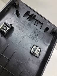 ACABAMENTO INFERIOR COLUNA CENTRAL DIR FORD KA 2015 A 2021