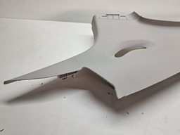 ACABAMENTO COLUNA TRASEIRA LADO ESQUERDO 2015 A 2021