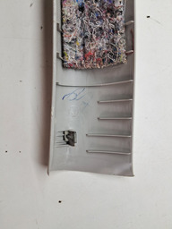 ACABAMENTO COLUNA DIANTEIRA LADO ESQU FORD KA 2015 A 2021