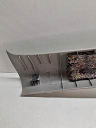 ACABAMENTO COLUNA DIANTEIRA LADO DIREITO FORD KA 2015 A 2021